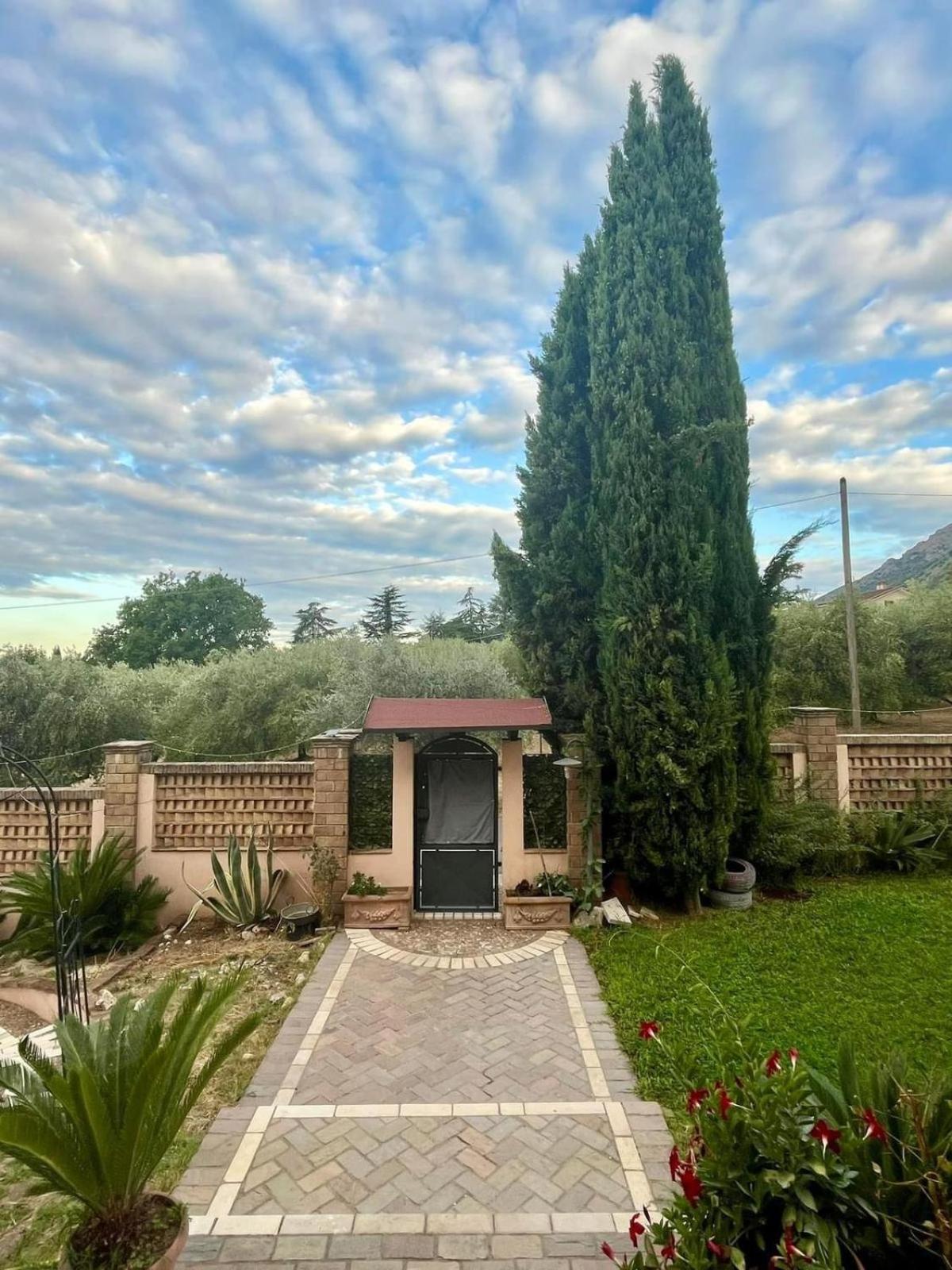 Villa Anna Castrocielo Exterior photo